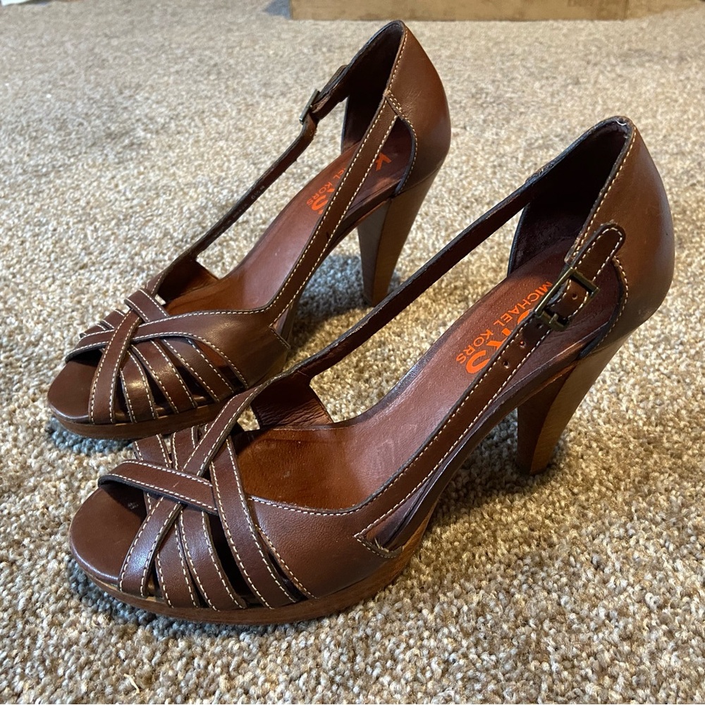Gorgeous Kors Michael Kors high heels